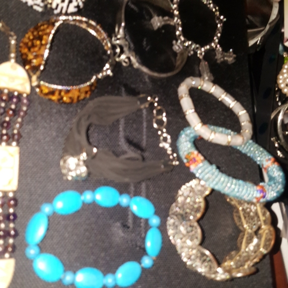 Braclets - Picture 7 of 10